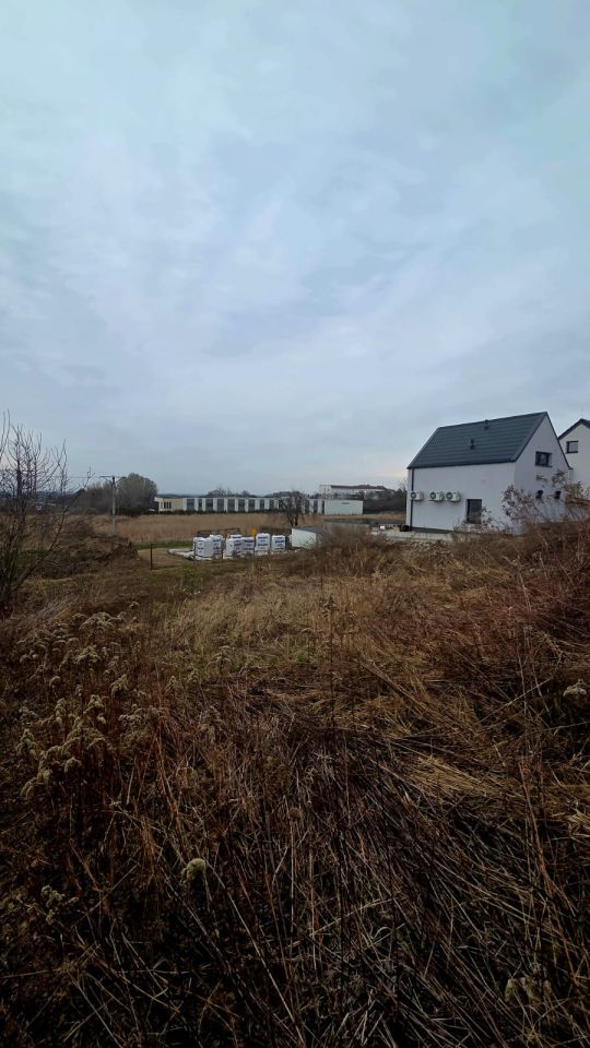 Działka budowlana Trzebnica, ul. Fiołkowa. Zdjęcie 1