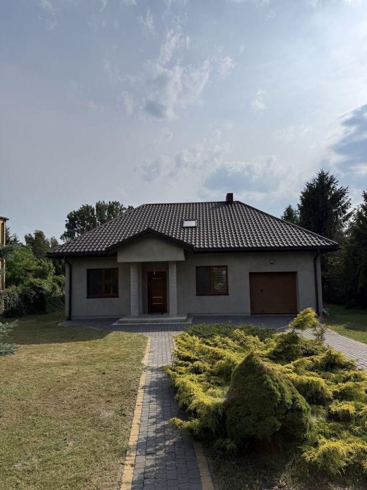 dom wolnostojący Łobudzice. Zdjęcie 1