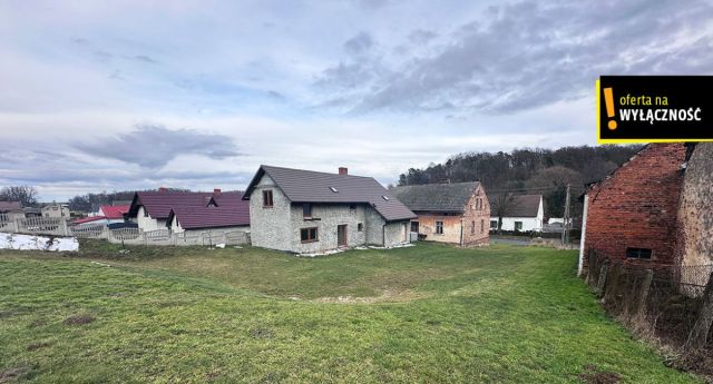 dom wolnostojący, 4 pokoje Ponięcice, ul. Łąkowa. Zdjęcie 2