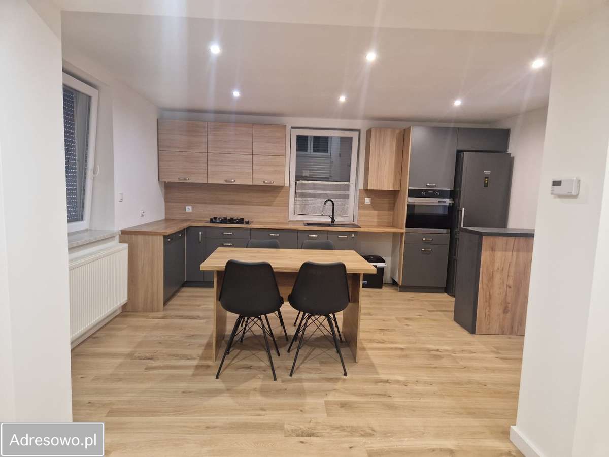 dom wolnostojący, 2 pokoje Ropczyce, ul. Rolnicza. Zdjęcie 8