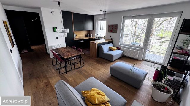 Mieszkanie 3-pokojowe Wrocław Psie Pole, ul. Vasco da Gamy. Zdjęcie 1