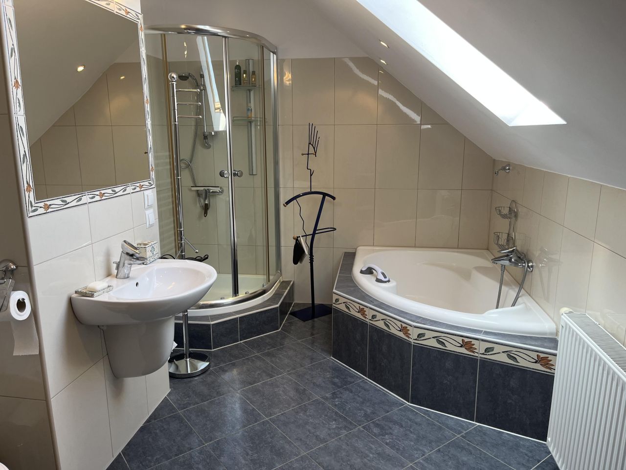 dom wolnostojący, 6 pokoi Kozakowice Górne, ul. Osiedlowa. Zdjęcie 20