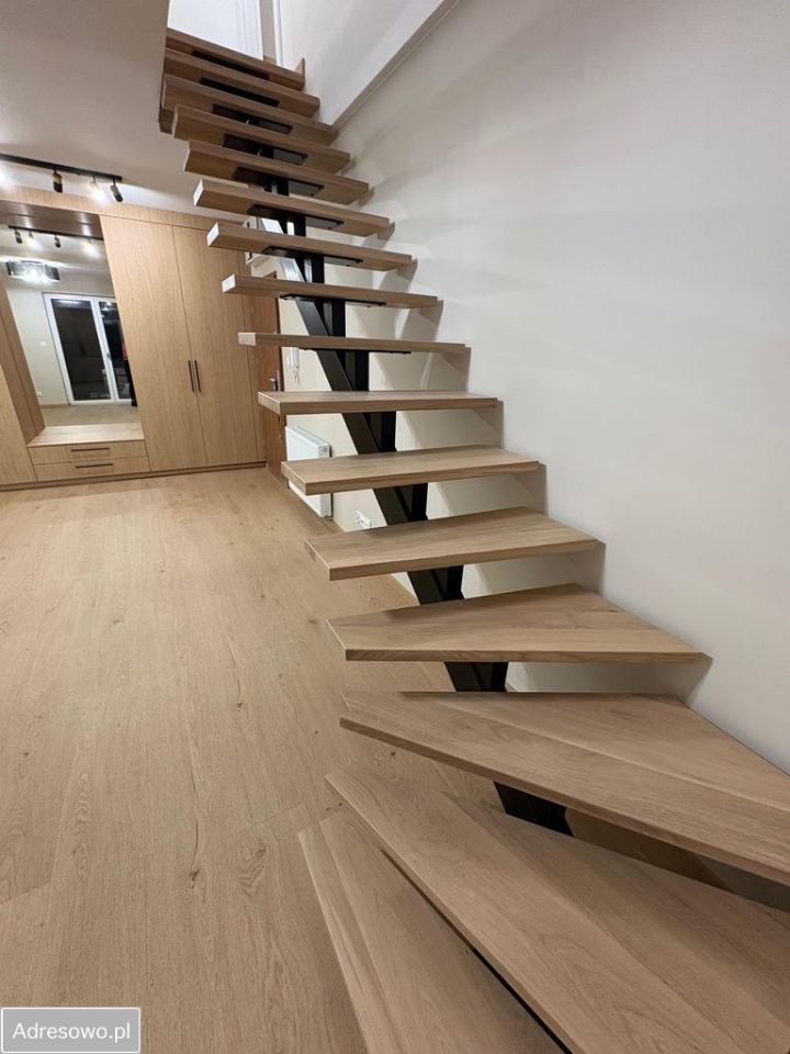 Mieszkanie 3-pokojowe Krzeptów. Zdjęcie 4