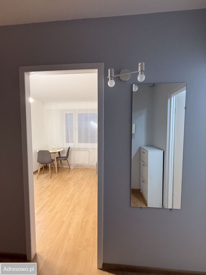 Mieszkanie 2-pokojowe Warszawa Ursus, ul. Orląt Lwowskich. Zdjęcie 2