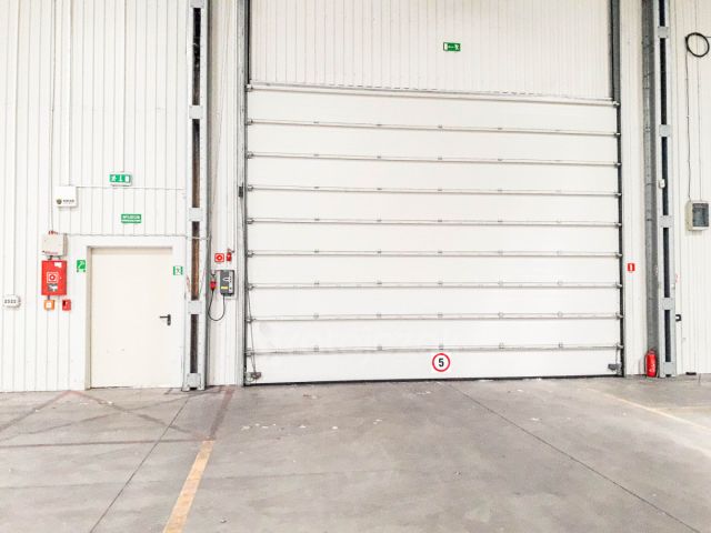 Hala/magazyn Pruszcz Gdański. Zdjęcie 13