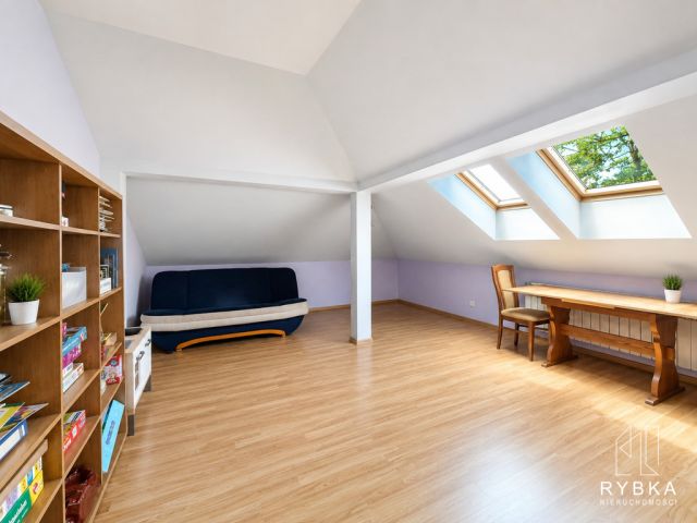 dom wolnostojący, 8 pokoi Starkowiec Piątkowski. Zdjęcie 20