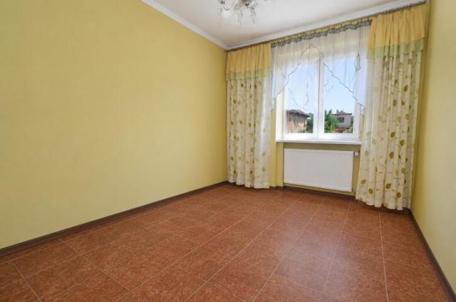 dom wolnostojący, 6 pokoi Tarnowskie Góry Strzybnica, ul. Wojciecha Kossaka. Zdjęcie 9