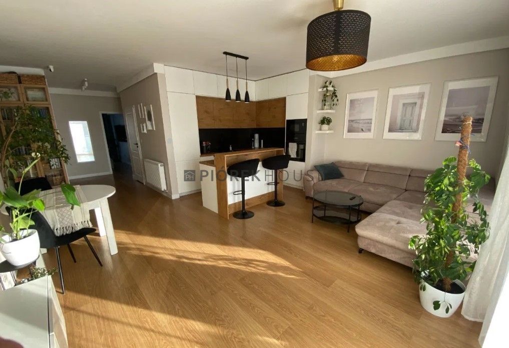 Mieszkanie 3-pokojowe Marki, ul. Promienna. Zdjęcie 1