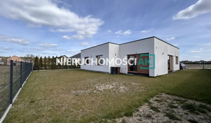 dom wolnostojący, 4 pokoje Daszewice