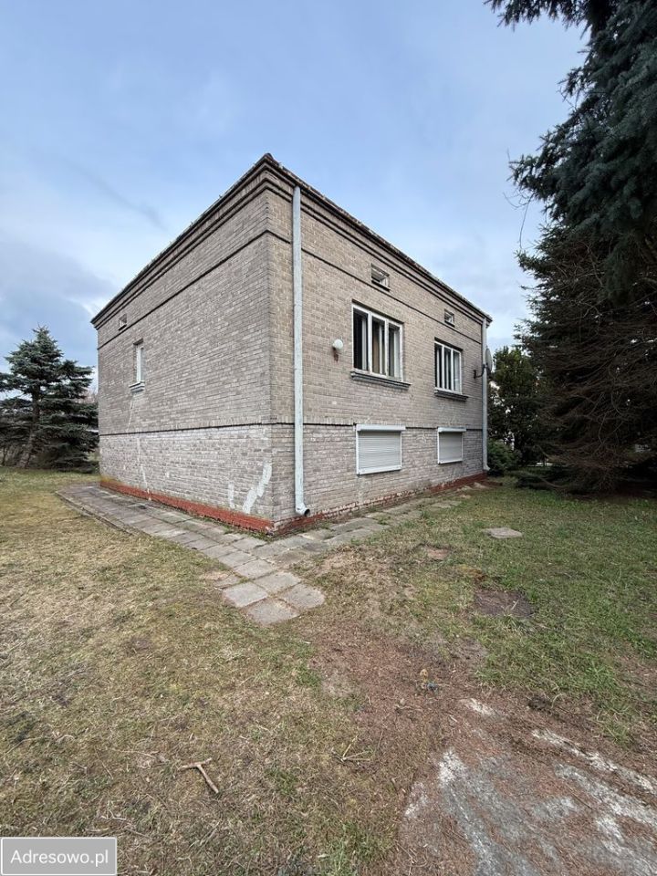 dom wolnostojący, 6 pokoi Ostrowiec Świętokrzyski, ul. Rzeczki. Zdjęcie 1