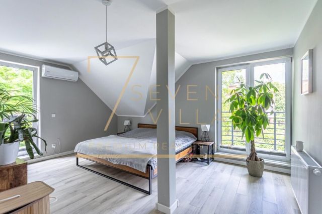 bliźniak, 6 pokoi Łazy. Zdjęcie 13