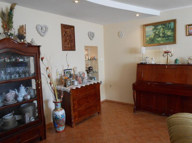 dom wolnostojący, 5 pokoi Kamienna Góra, obrzeża miasta. Zdjęcie 16