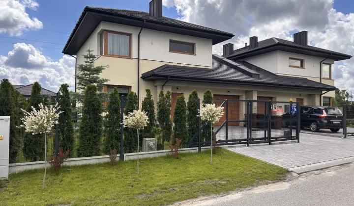 bliźniak, 4 pokoje Dosin