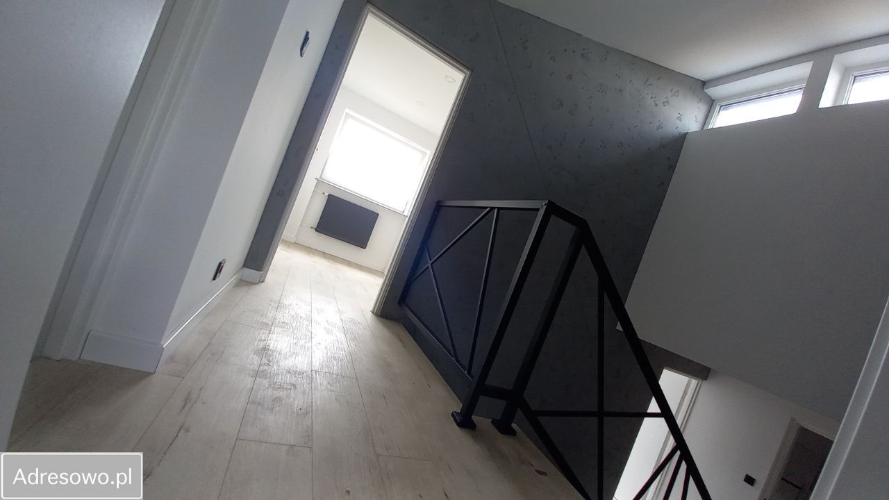 dom wolnostojący, 8 pokoi Bełchatów, ul. Malinowa. Zdjęcie 6