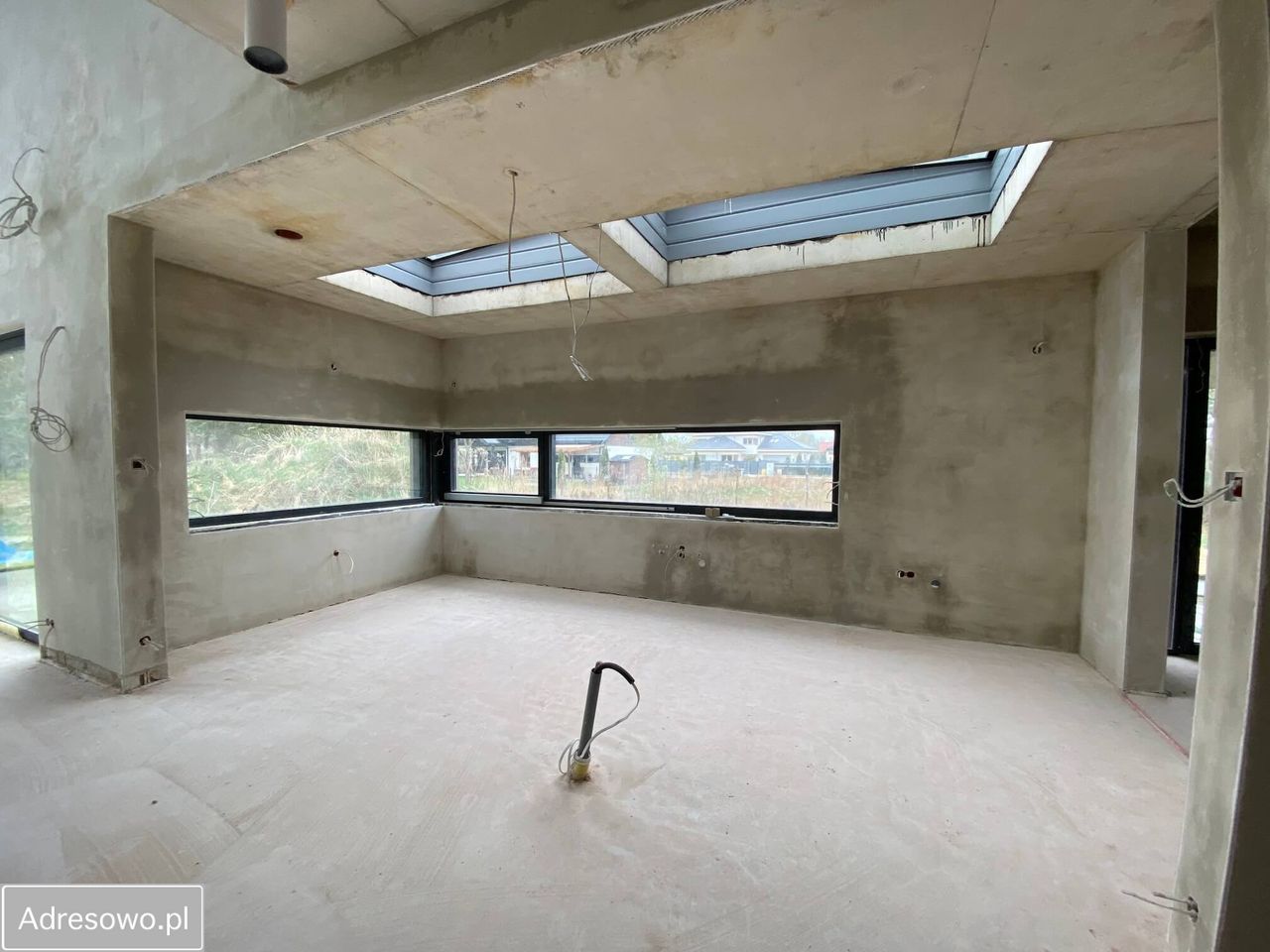 dom wolnostojący, 7 pokoi Rusiec. Zdjęcie 4