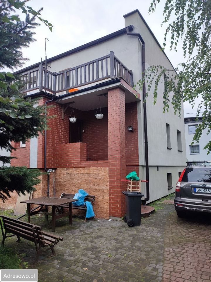 bliźniak, 5 pokoi Świętochłowice, Góra Hugona. Zdjęcie 1