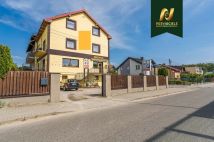 dom wolnostojący, 8 pokoi Gdynia