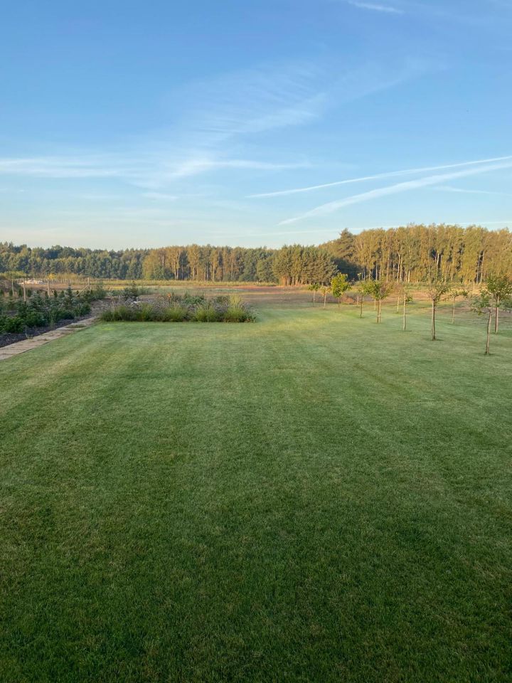 dom wolnostojący, 6 pokoi Kąkolewice. Zdjęcie 9