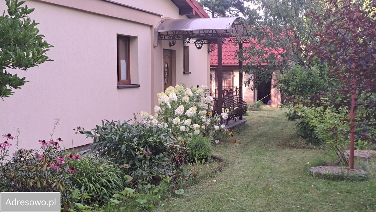 dom wolnostojący, 4 pokoje Regimin, ul. Władysława Oleksiaka. Zdjęcie 14