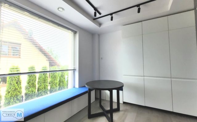 dom wolnostojący, 4 pokoje Oblęgór. Zdjęcie 11