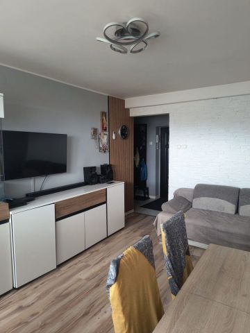 Mieszkanie 2-pokojowe Radom Osiedle XV-lecia, ul. Janusza Kusocińskiego. Zdjęcie 1