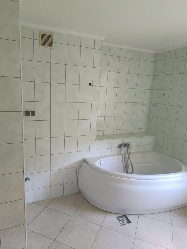 dom wolnostojący, 6 pokoi Rzeszów, ul. Władysława Warneńczyka. Zdjęcie 3