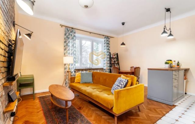 Mieszkanie 3-pokojowe Warszawa Saska Kępa. Zdjęcie 1