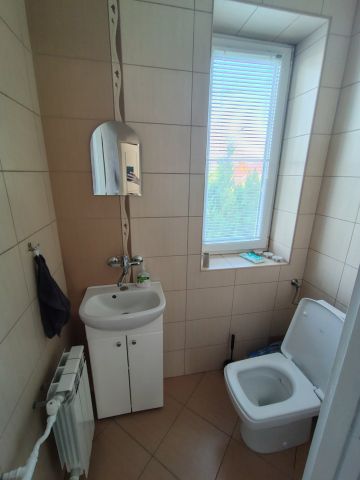 dom wolnostojący, 5 pokoi Siennica, ul. Sosnowa. Zdjęcie 37