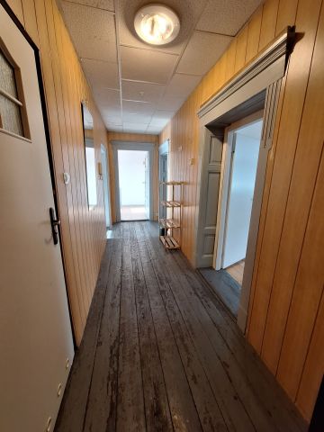 Mieszkanie 3-pokojowe Gliwice Śródmieście, ul. ks. Herberta Hlubka. Zdjęcie 1