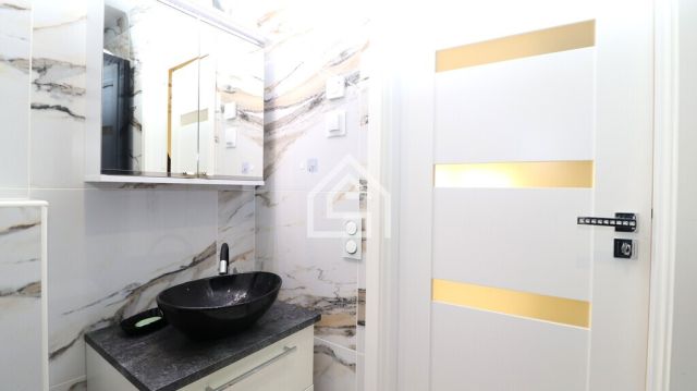 dom wolnostojący, 3 pokoje Bochnia. Zdjęcie 3