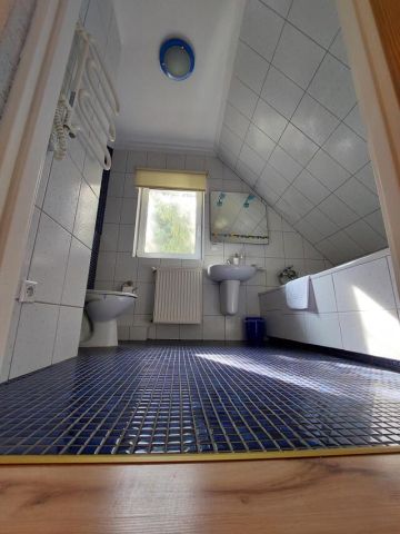 dom wolnostojący, 3 pokoje Jagodne Wielkie. Zdjęcie 12