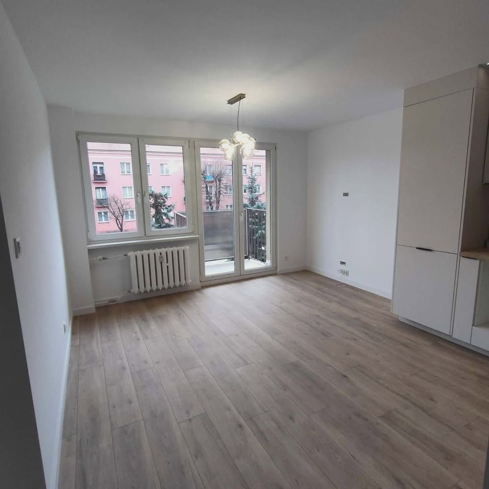 Mieszkanie 3-pokojowe Leszno, ul. gen. Jarosława Dąbrowskiego. Zdjęcie 1