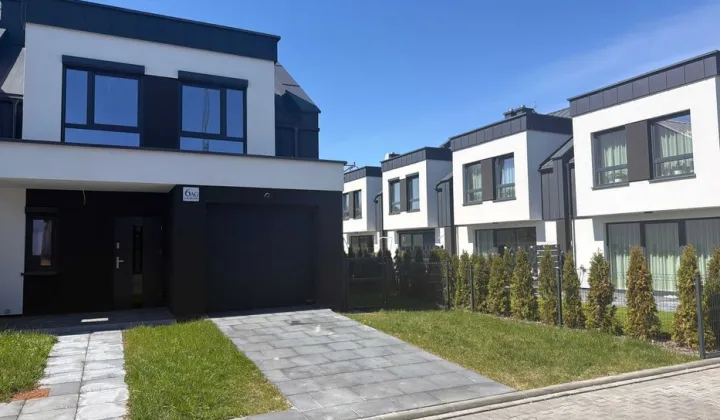 dom szeregowy Stary Sławacinek