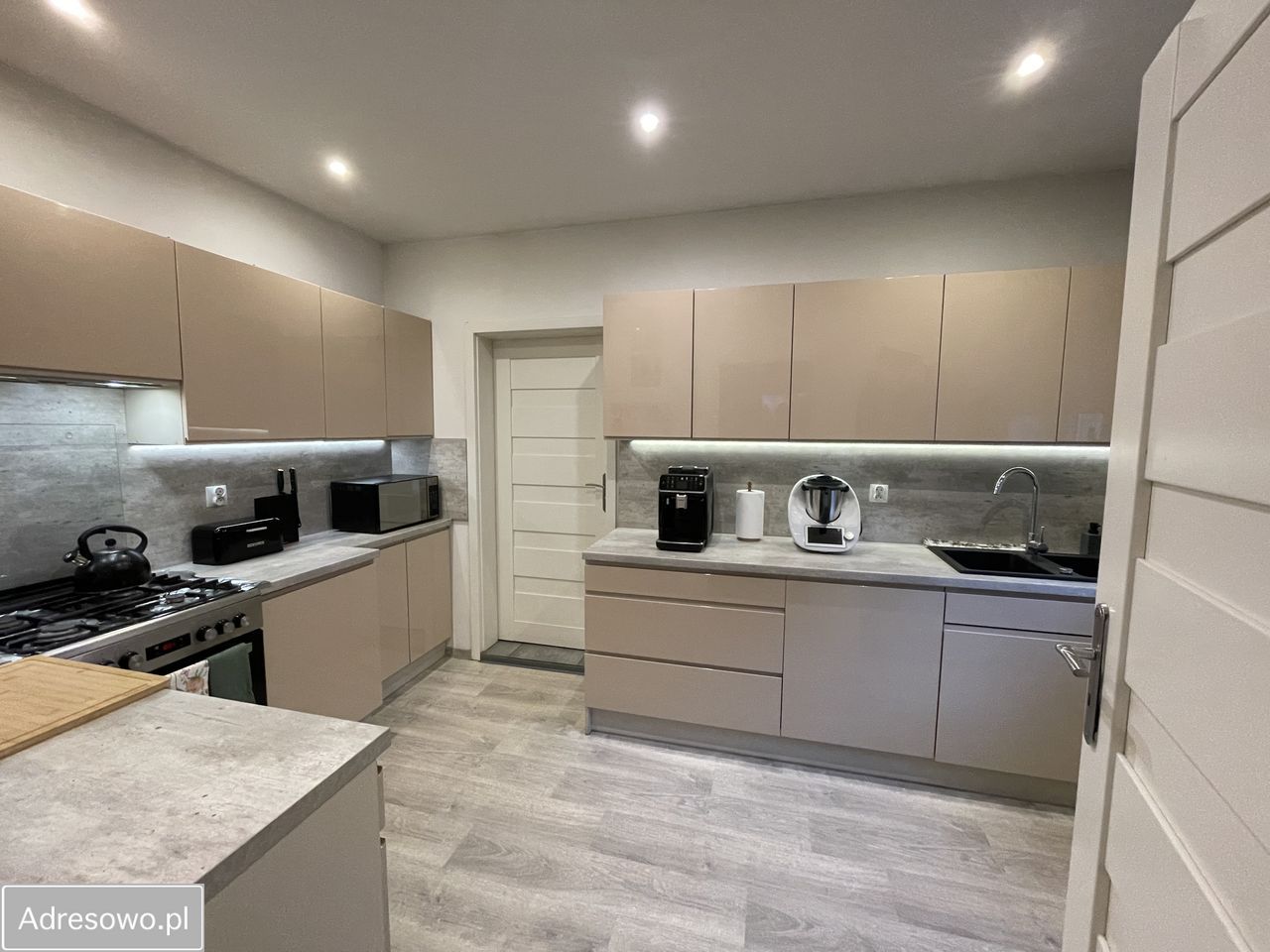 Mieszkanie 3-pokojowe Sianów, ul. Armii Polskiej. Zdjęcie 11