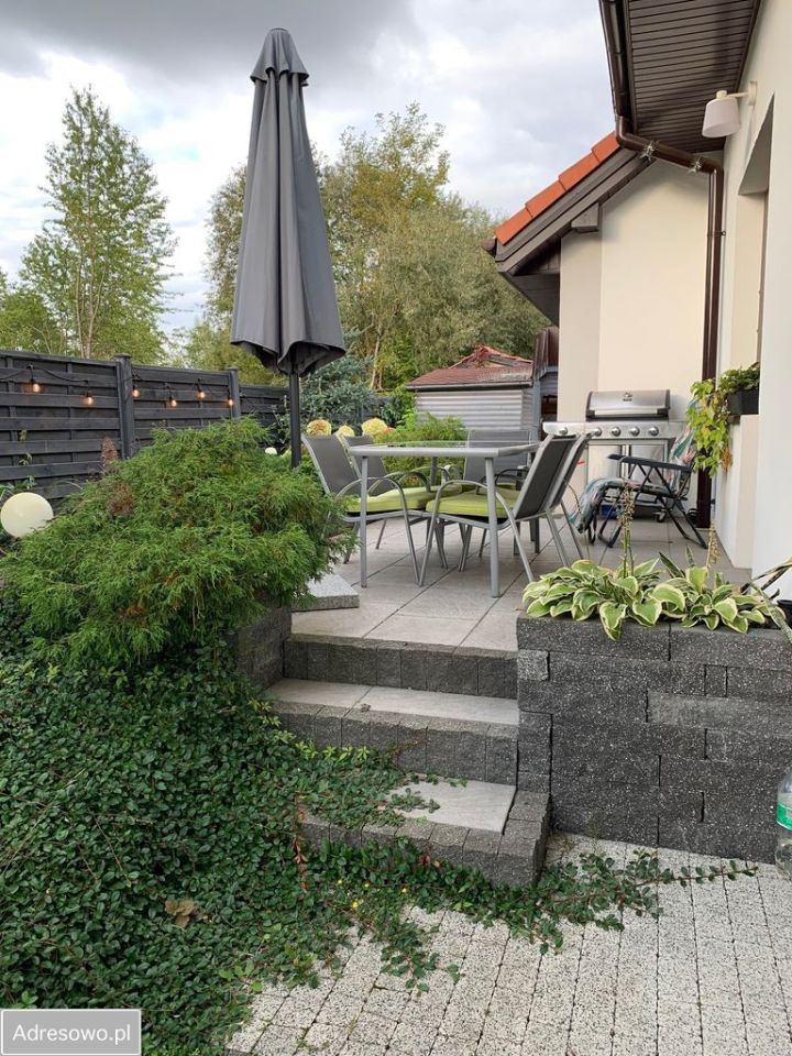 dom wolnostojący, 5 pokoi Brwinów, ul. Polna. Zdjęcie 5