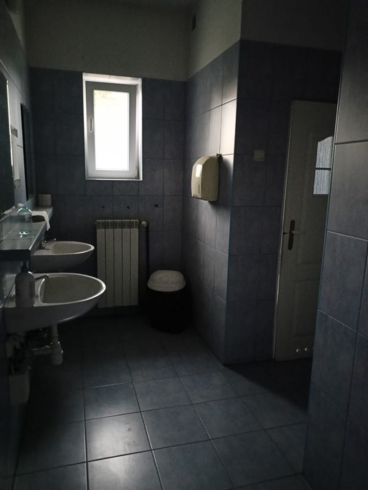 Hala/magazyn Poddębice, ul. Targowa. Zdjęcie 12