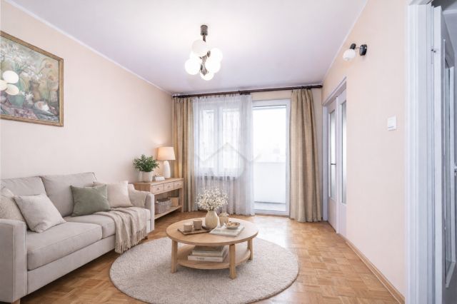 Mieszkanie 2-pokojowe Kraków Kurdwanów, ul. Marii i Bolesława Wysłouchów. Zdjęcie 1