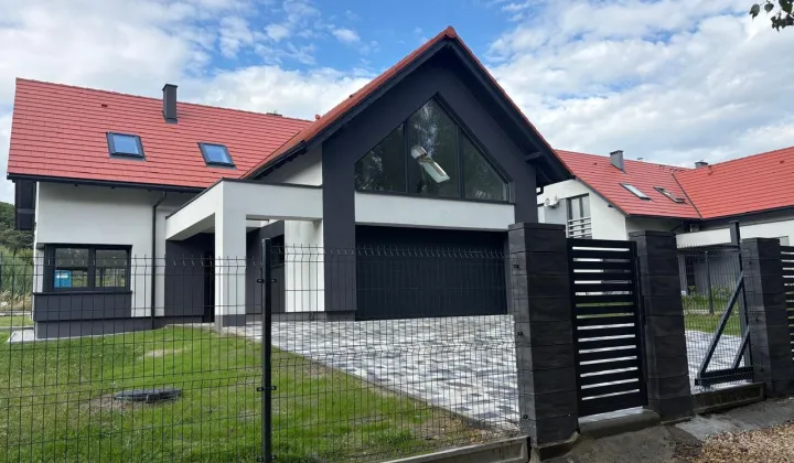 dom wolnostojący, 5 pokoi Mikołów, os. Na Stoku