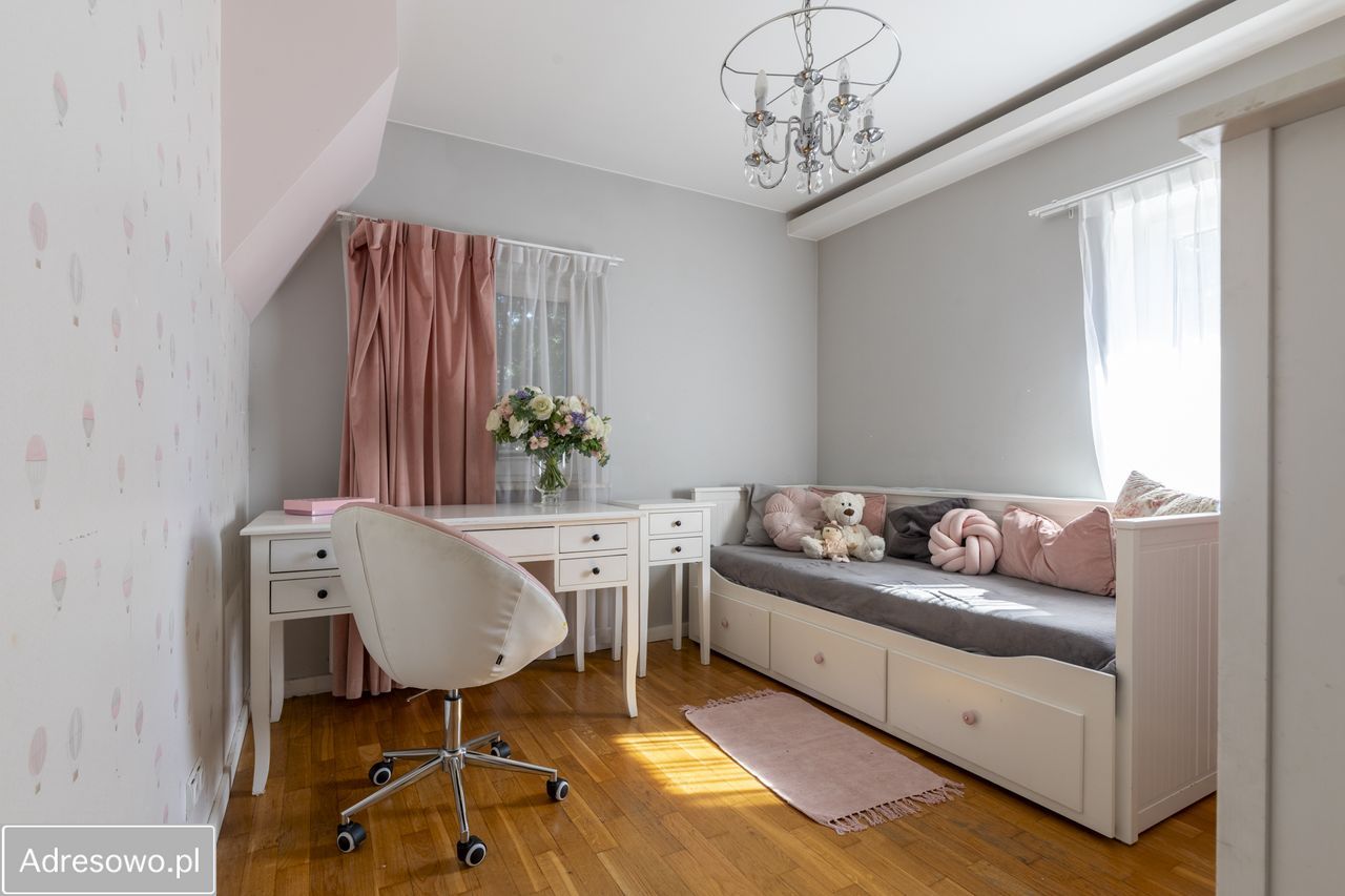 dom wolnostojący, 5 pokoi Sulejówek, ul. Trakt Brzeski. Zdjęcie 16