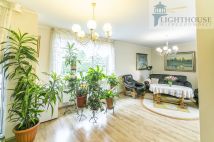 dom wolnostojący, 7 pokoi Trąbki Wielkie. Zdjęcie 4