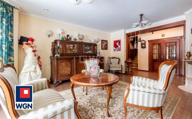 dom wolnostojący, 5 pokoi Elbląg Dąbrowa, ul. Lipowa. Zdjęcie 2