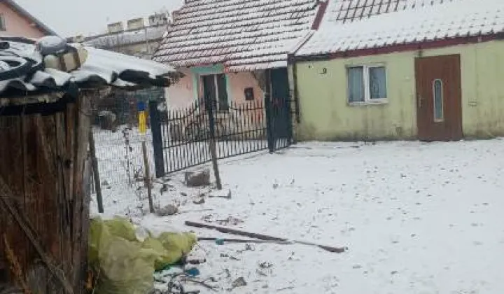 bliźniak, 2 pokoje Stubno