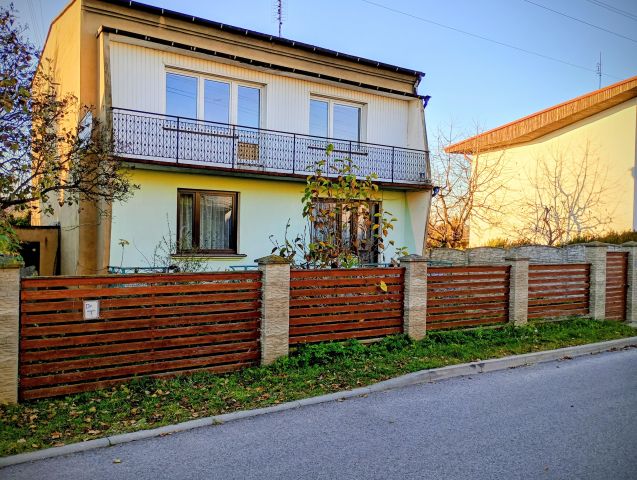 dom wolnostojący, 4 pokoje Kłobuck Zagórze, ul. Władysława Sebyły. Zdjęcie 1