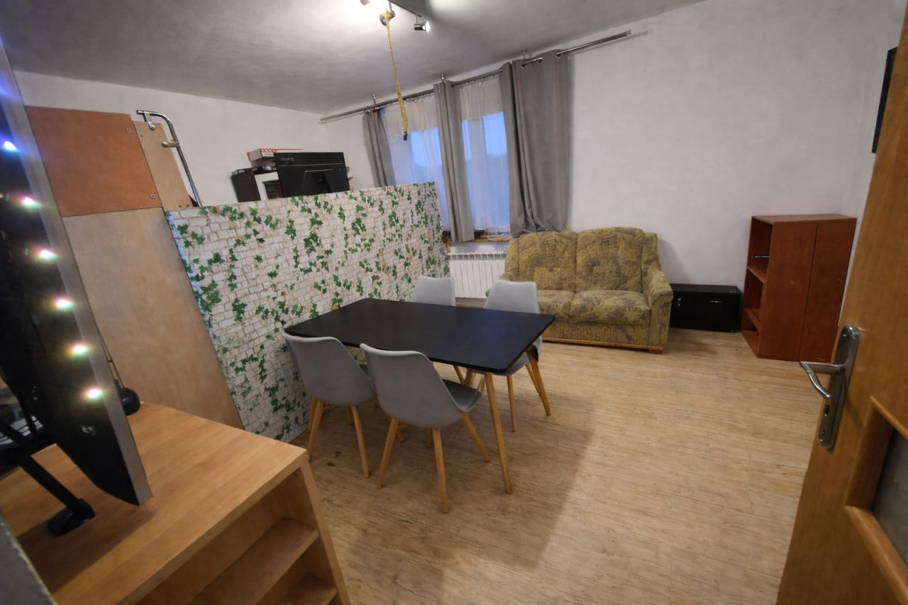 dom wolnostojący, 3 pokoje Babica Grochowiczna. Zdjęcie 11
