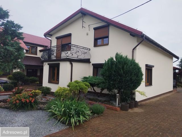 dom wolnostojący, 6 pokoi Zasutowo, ul. Krótka. Zdjęcie 1