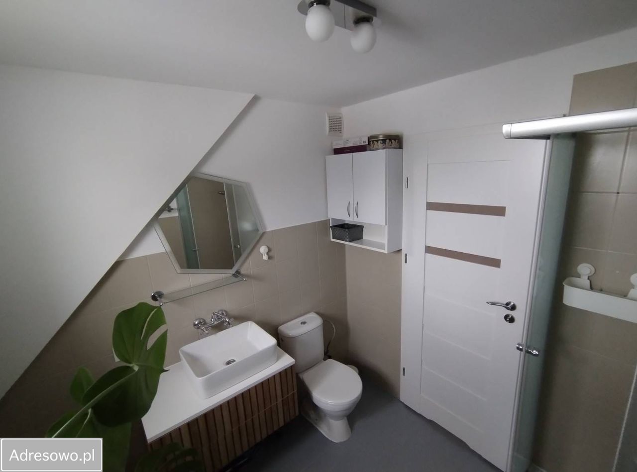 dom wolnostojący, 3 pokoje Krubin. Zdjęcie 12