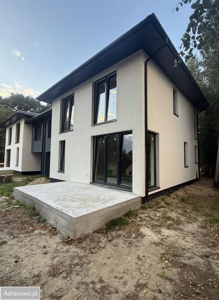 bliźniak, 7 pokoi Wiązowna, ul. Gołębia. Zdjęcie 2