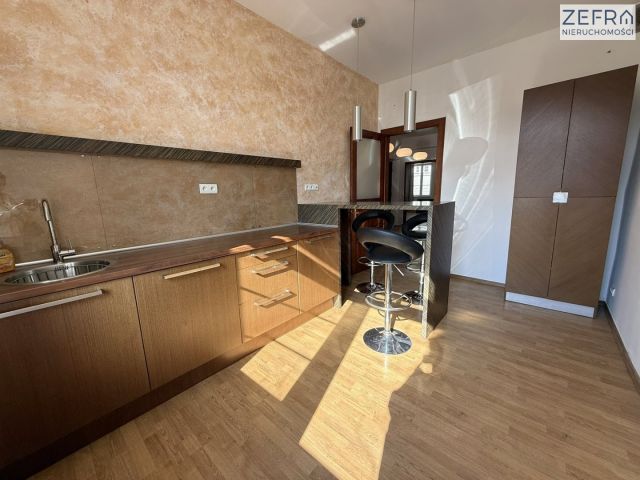 Lokal Kraków Zwierzyniec. Zdjęcie 4