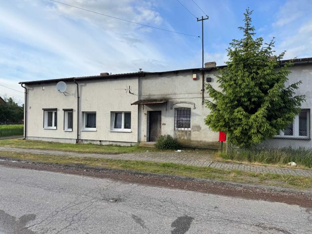 dom szeregowy Suponin. Zdjęcie 1