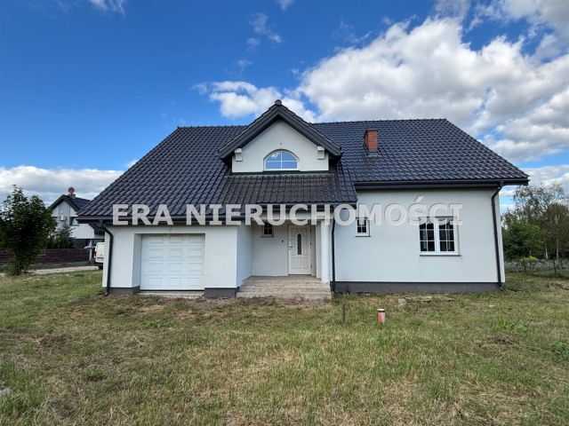 dom wolnostojący, 4 pokoje Klepacze. Zdjęcie 1